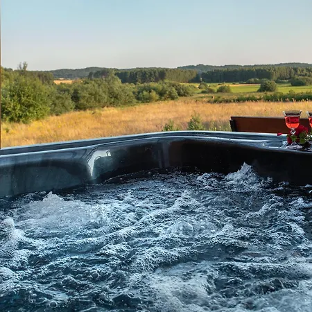 Lejlighed Maryja Z Prywatnym Duzym Jacuzzi I Sauna Przystan Pod Niebem Leczyce