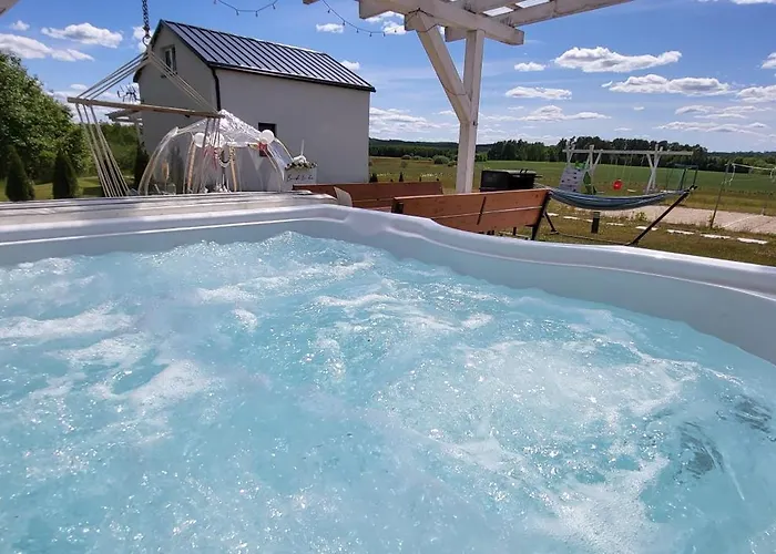 Maryja Z Prywatnym Duzym Jacuzzi I Sauna Przystan Pod Niebem *